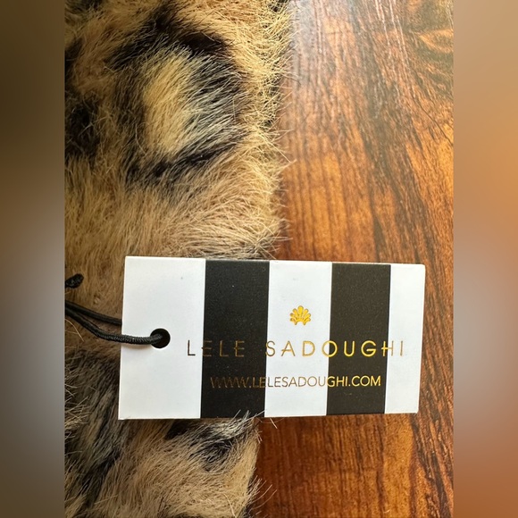 NWT Lele sad light leopard print faux angora knit beanie - Picture 2 of 3